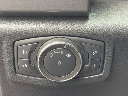 Used 2020 Ford F150 XLT w/ Equipment Group 302A Luxury image 22