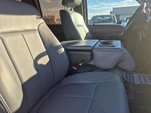 Used 2012 Ford F450 XL w/ PWR Equipment Group image 31