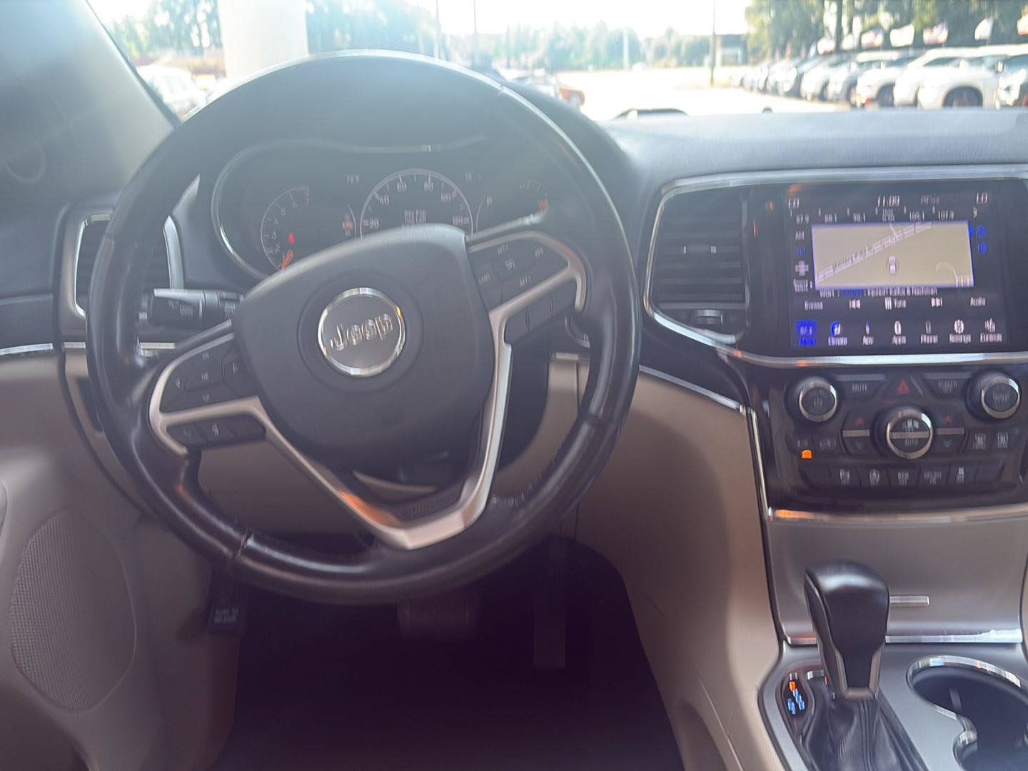 Used 2020 Jeep Grand Cherokee Limited AWD/4WD image 20