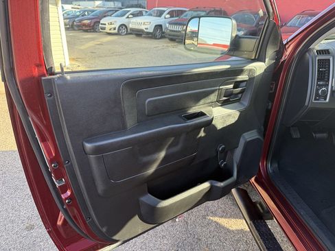 Used 2016 RAM 2500 Tradesman w/ Snow Chief Group image 12