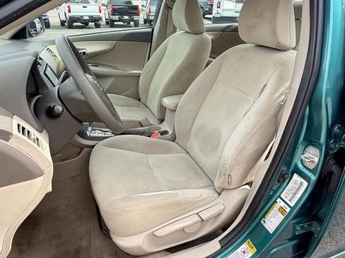 Used 2010 Toyota Corolla LE image 14