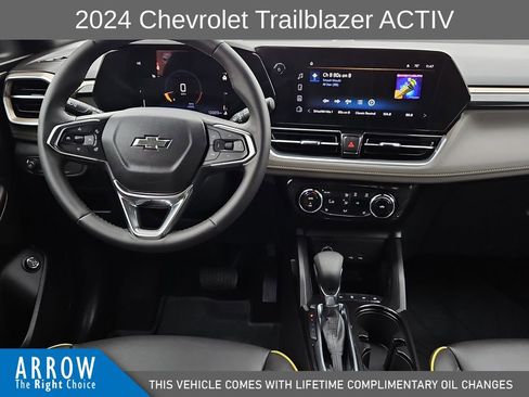 Used 2024 Chevrolet TrailBlazer ACTIV w/ Convenience Package FWD image 20