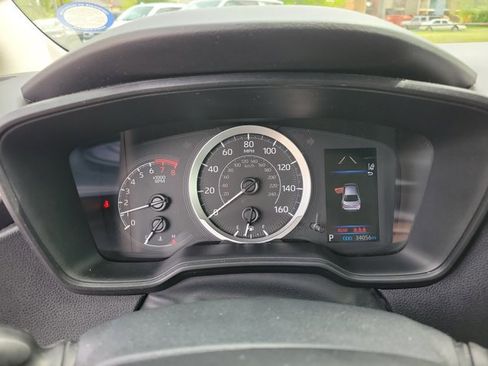 Used 2022 Toyota Corolla LE image 15