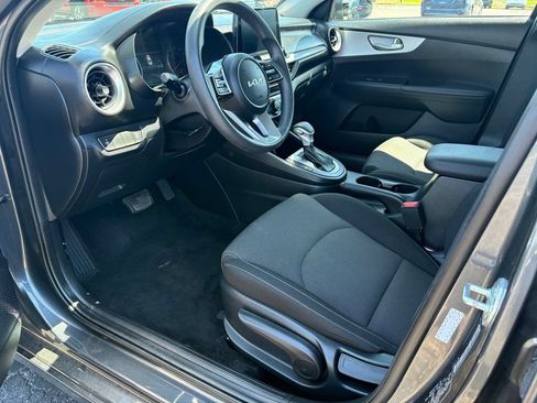 Used 2024 Kia Forte LXS FWD image 14
