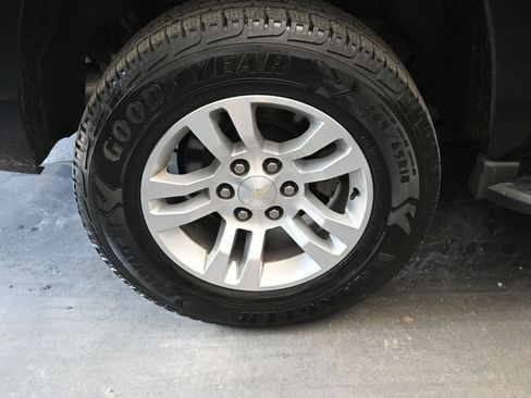 Used 2019 Chevrolet Tahoe LT AWD/4WD image 14