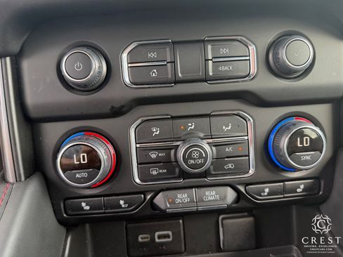 Used 2024 Chevrolet Tahoe RST w/ Luxury Package image 22