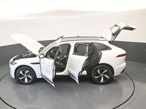 Used 2024 Jaguar F-PACE R-Dynamic S image 67