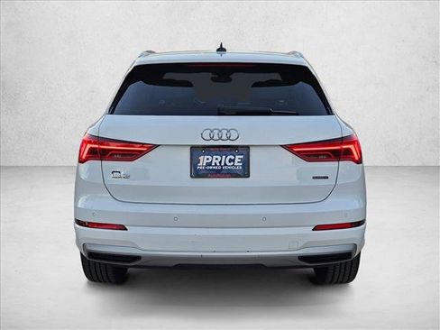 Used 2020 Audi Q3 2.0T Premium w/ Convenience Package image 6