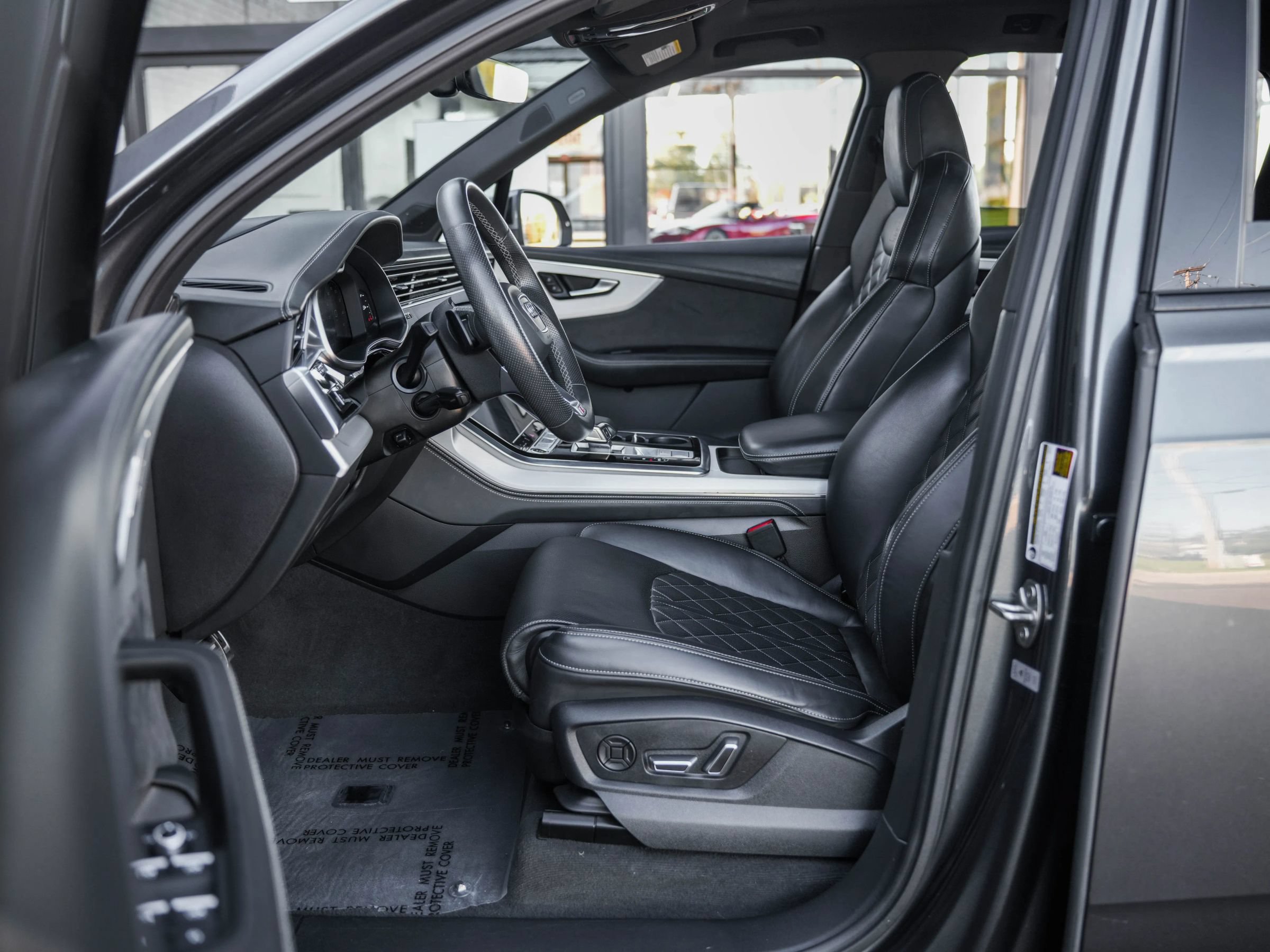 Used 2024 Audi Q7 3.0T Prestige AWD/4WD image 12