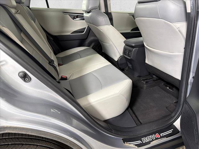 Used 2021 Toyota RAV4 Limited FWD image 17