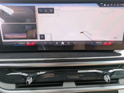 New 2026 BMW X6 xDrive40i w/ Climate Comfort Package image 21