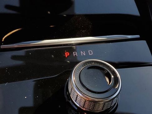 Certified 2025 Jeep Grand Cherokee L Laredo w/ Trailer Tow Package image 33