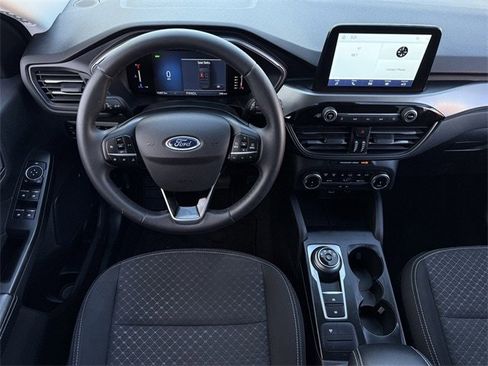 Used 2023 Ford Escape Active image 12