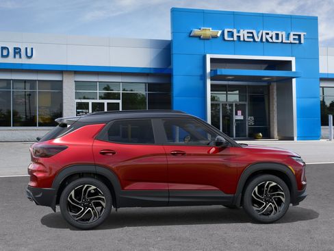 New 2026 Chevrolet TrailBlazer RS w/ Driver Confidence Package AWD/4WD image 29