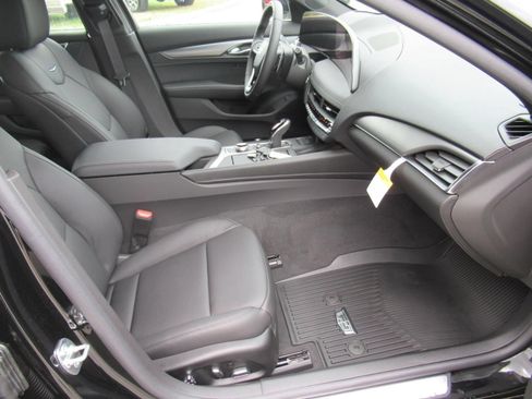 New 2026 Cadillac CT5 Premium Luxury w/ Technology Package RWD image 9