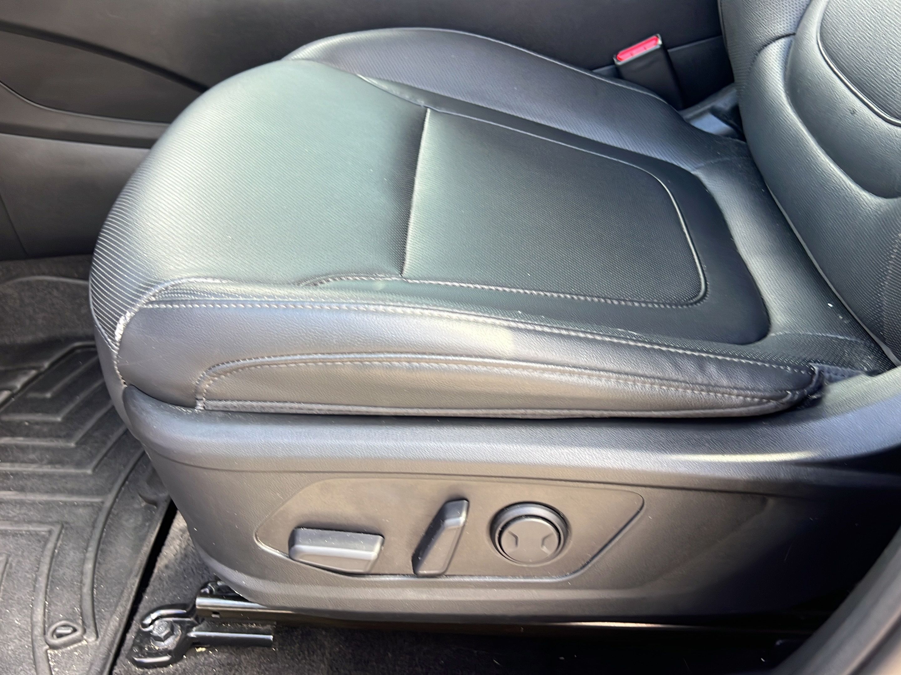 Used 2023 Hyundai Tucson SEL w/ Convenience Package FWD image 17