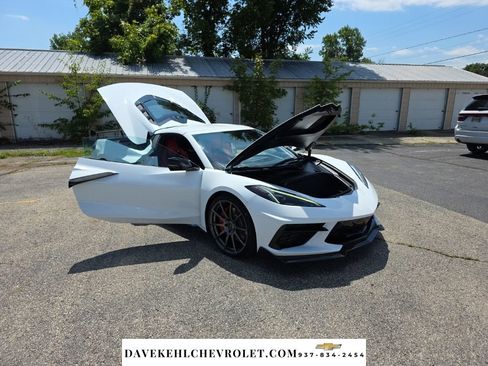 Used 2020 Chevrolet Corvette Stingray Premium Cpe w/ 3LT Preferred Equipment Group RWD image 33