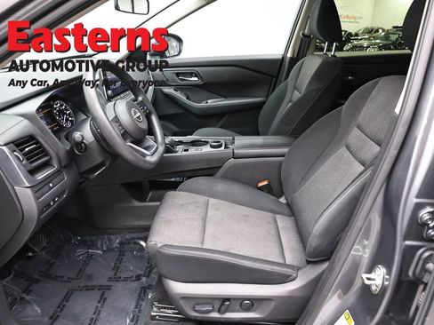Used 2024 Nissan Rogue SV AWD/4WD image 69