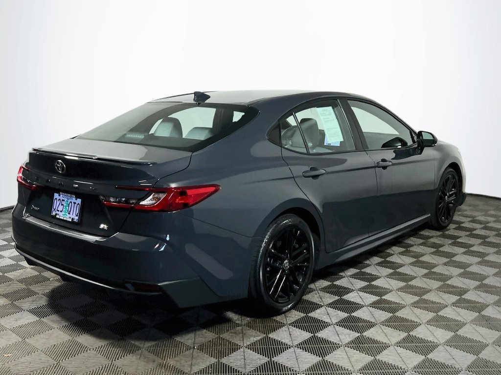 Certified 2025 Toyota Camry SE FWD image 7