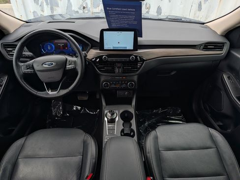 Used 2020 Ford Escape Titanium AWD/4WD image 17
