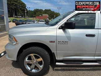 Used 2017 RAM 1500 Express AWD/4WD video 2
