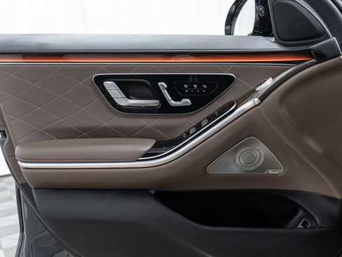 Certified 2023 Mercedes-Benz S 580 4MATIC Sedan image 11