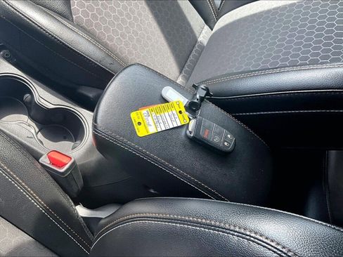 Used 2020 Jeep Compass Latitude w/ Cold Weather Group image 17