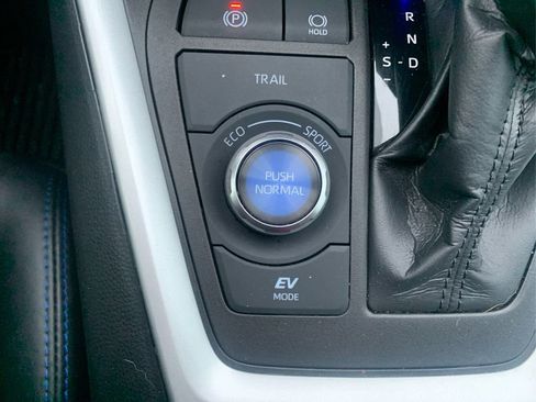 Used 2024 Toyota RAV4 XSE image 22