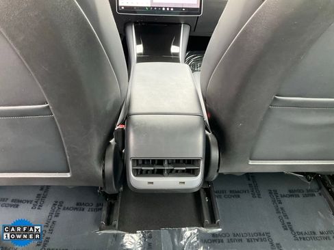 Used 2018 Tesla Model 3 Long Range image 34