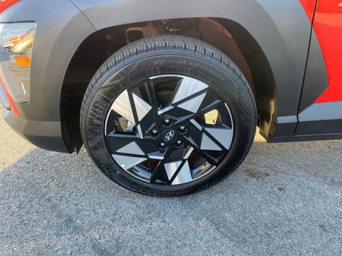 Used 2025 Hyundai Kona SEL image 30