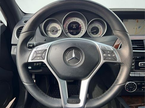 Used 2014 Mercedes-Benz C 250 Sedan image 41