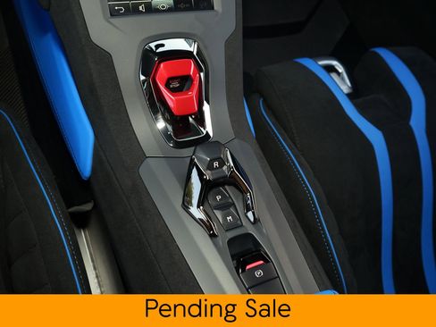 Used 2022 Lamborghini Huracan STO RWD image 23