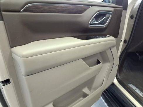 Used 2023 Chevrolet Tahoe LT w/ Luxury Package RWD image 11