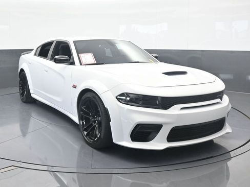 Used 2023 Dodge Charger Scat Pack image 9