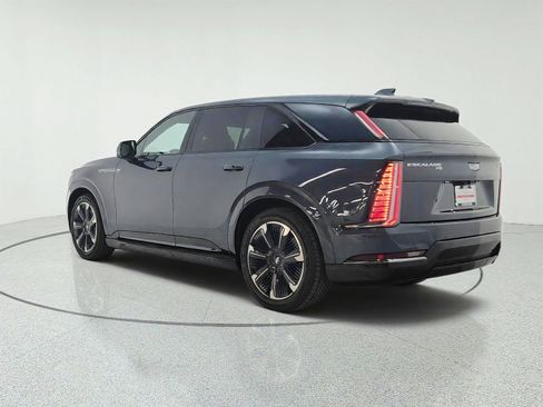 Used 2026 Cadillac Escalade IQ Sport 1 AWD/4WD image 7