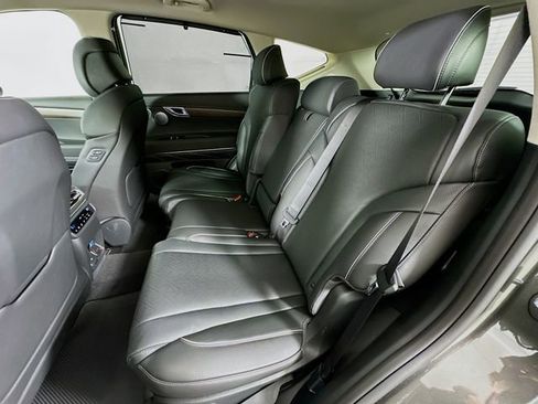 Certified 2025 Genesis GV80 2.5T Prestige image 17