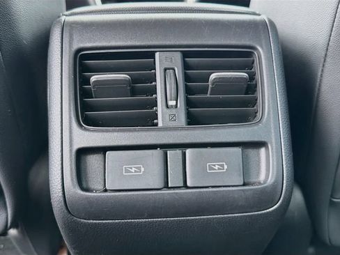 Used 2022 Honda Accord EX-L image 23