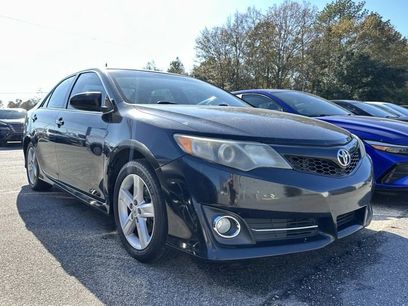Used 2014 Toyota Camry SE