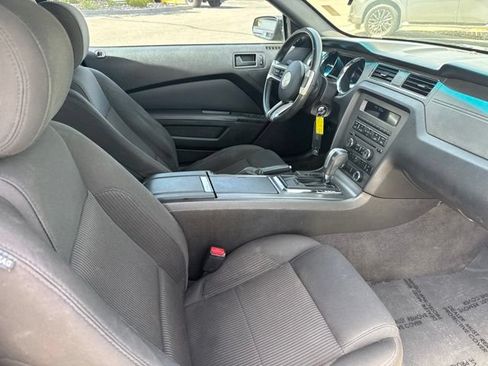 Used 2013 Ford Mustang GT RWD image 15