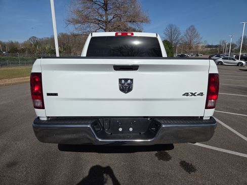 Used 2023 RAM 1500 Classic SLT w/ Electronics Group image 4