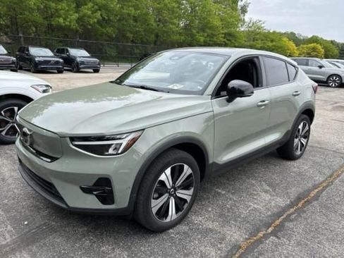 Used 2023 Volvo C40 P8 Recharge Plus AWD/4WD image 2