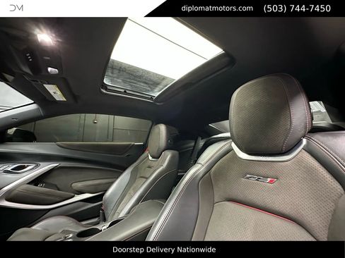 Used 2019 Chevrolet Camaro ZL1 image 49