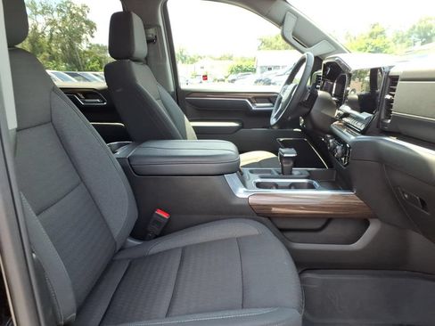 Used 2024 Chevrolet Silverado 1500 RST w/ Protection Package AWD/4WD image 12