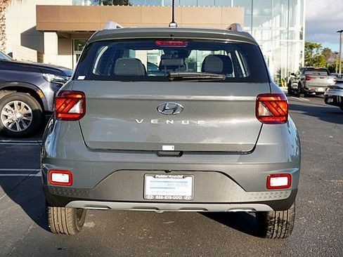 New 2026 Hyundai Venue SEL image 10