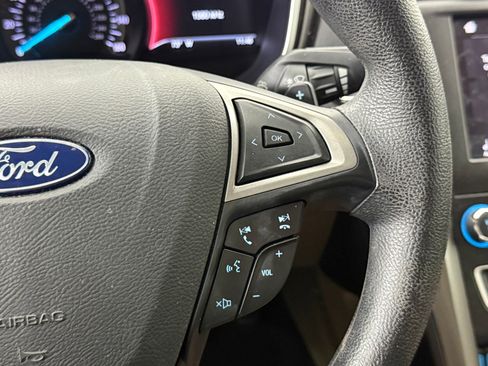 Used 2019 Ford Fusion SE image 27