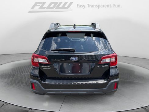Used 2019 Subaru Outback 2.5i Limited AWD/4WD image 8
