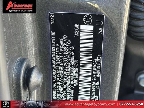 Certified 2022 Toyota C-HR XLE FWD image 18