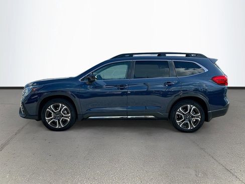 Used 2024 Subaru Ascent Limited w/ Technology Package AWD/4WD image 4
