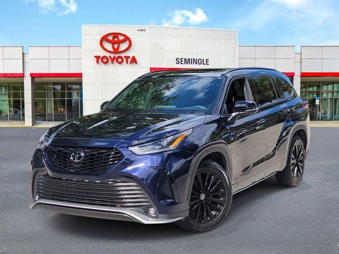 Used 2025 Toyota Highlander XSE AWD/4WD image 1