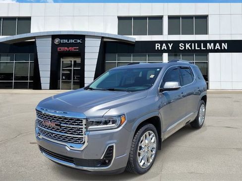Used 2021 GMC Acadia Denali w/ Denali Ultimate Package AWD/4WD image 2
